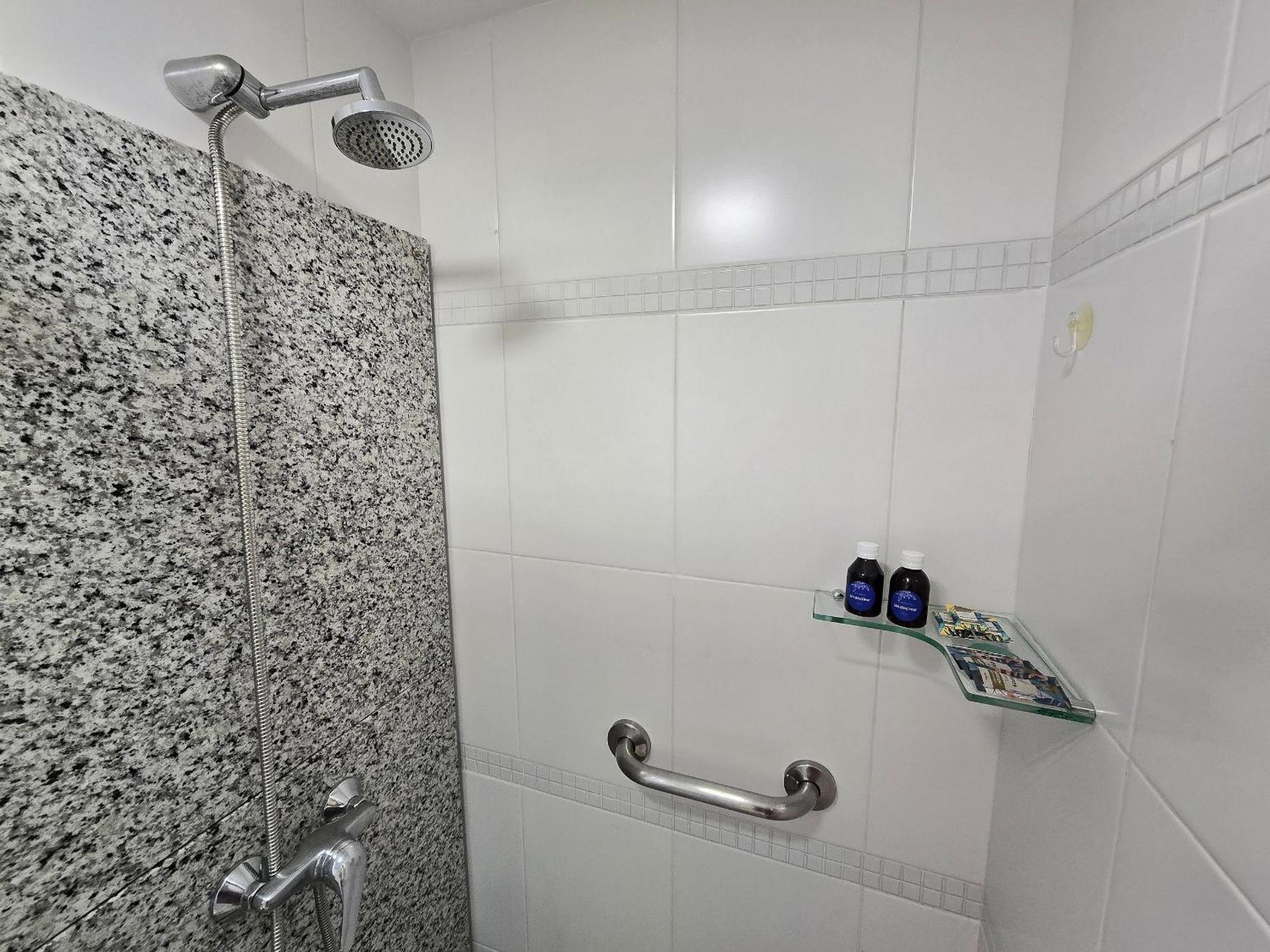 Ed. Costa Sul - Centro Bc/piscina/jacuzzi/garagem Apartment Balneario Camboriu