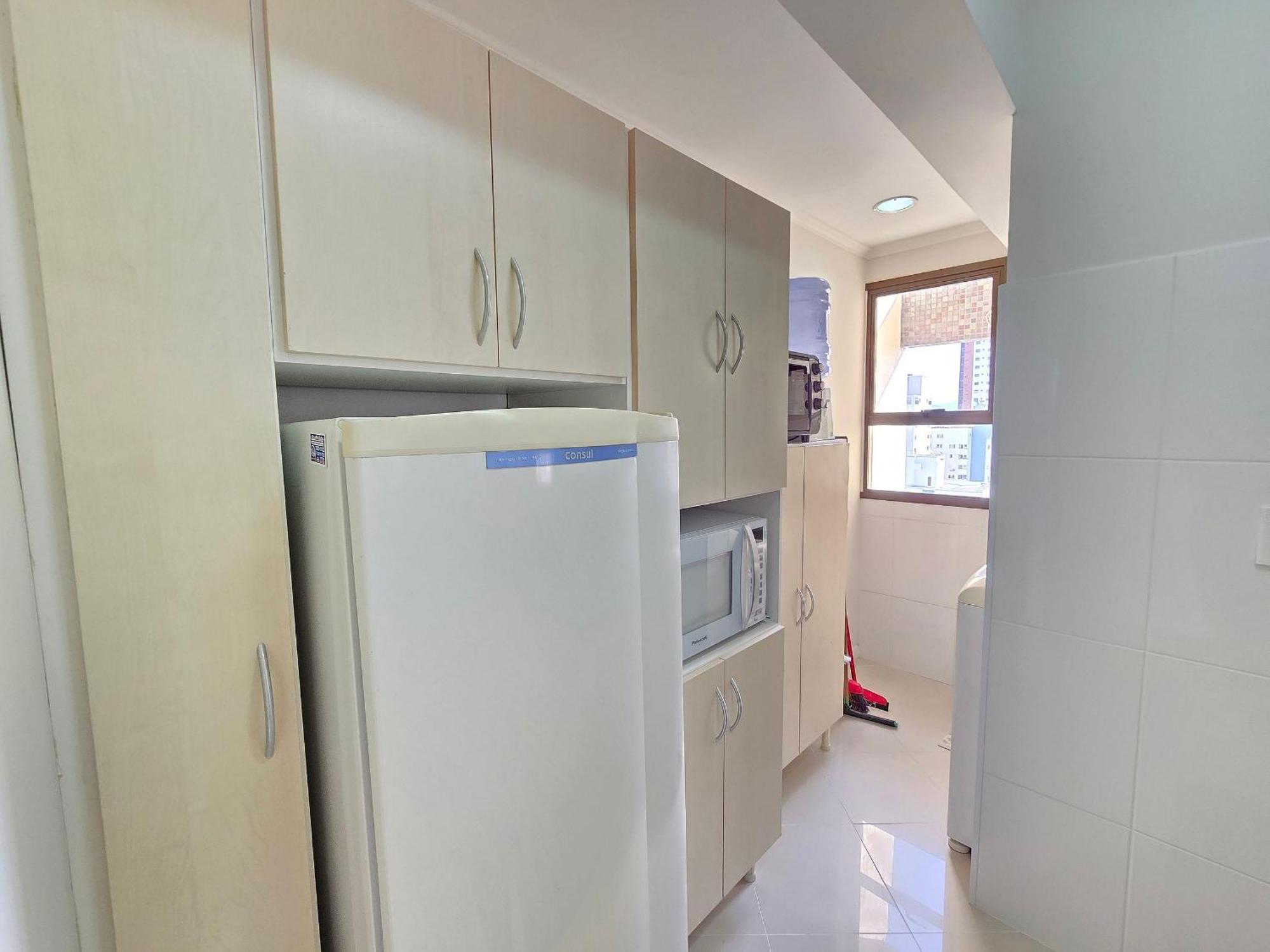 Ed. Costa Sul - Centro Bc/piscina/jacuzzi/garagem Apartment