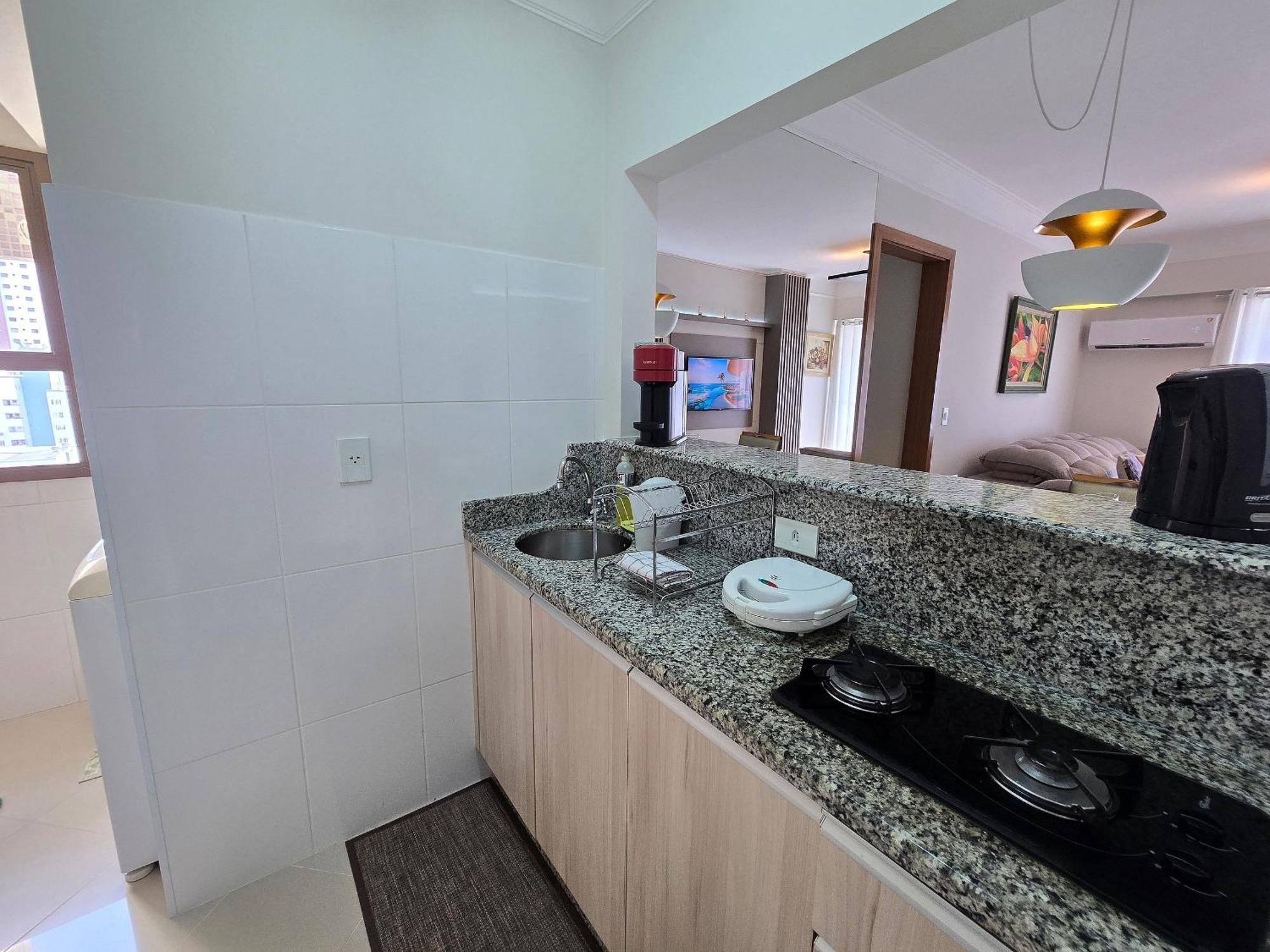 Ed. Costa Sul - Centro Bc/piscina/jacuzzi/garagem * Balneario Camboriu